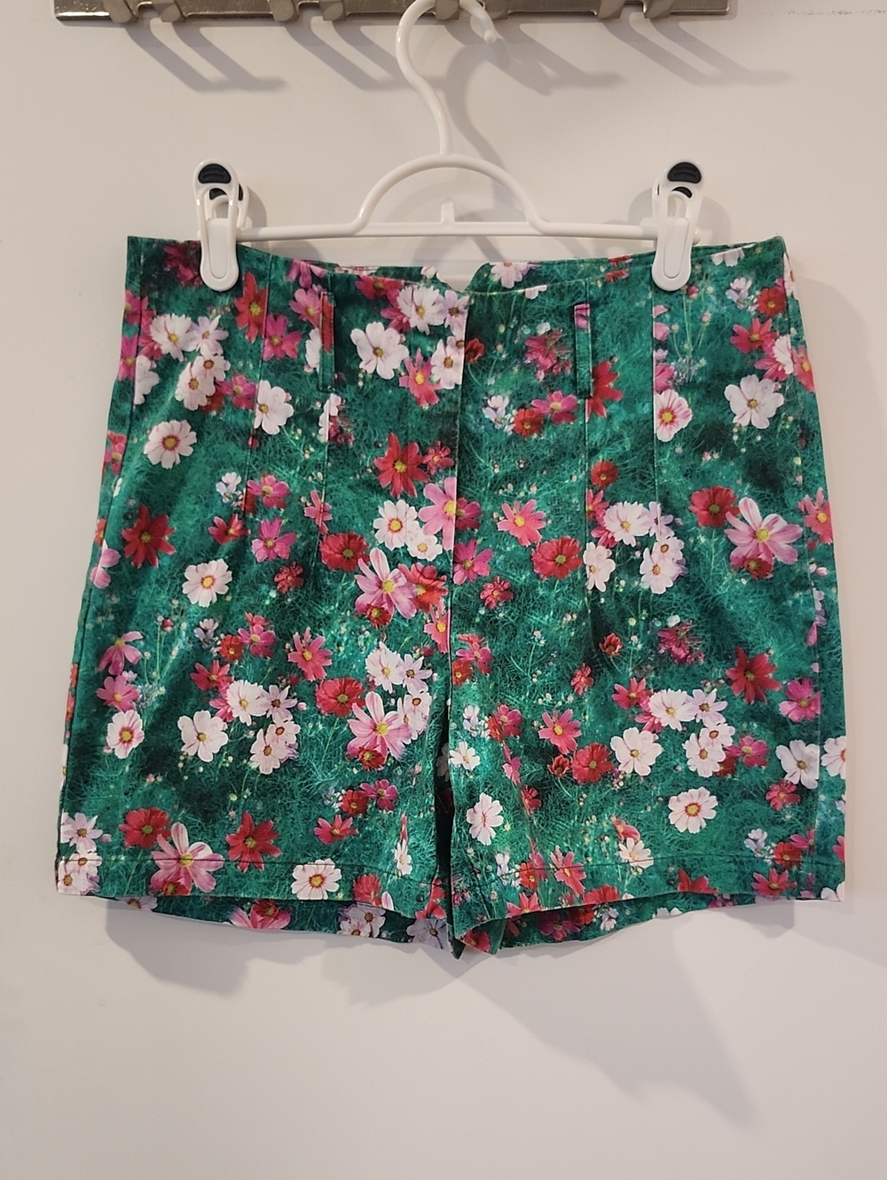 Waist 15" Floral Green High-Waist Women's Shorts